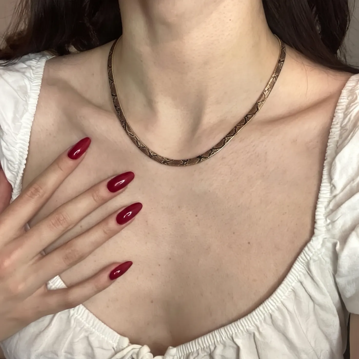 Колие ZMEYA отблизо